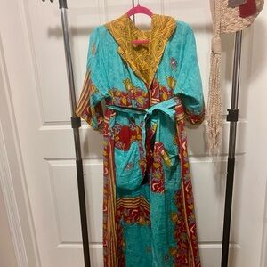 Kantha Bae Zen Hoodie Jumpsuit
ONE OF A KIND!